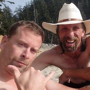 Meet your Posher, Miles